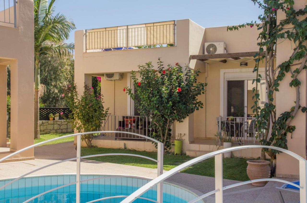 Villa Nopigia Homeleader Exterior photo