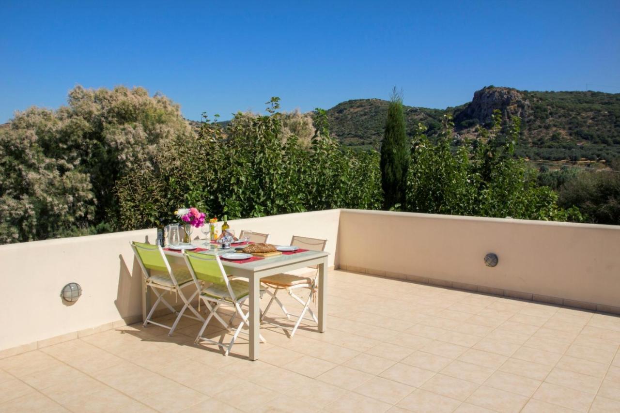 Villa Nopigia Homeleader Exterior photo